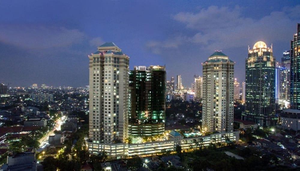 Batavia Hotel & Serviced Apartments Jakarta Exterior foto