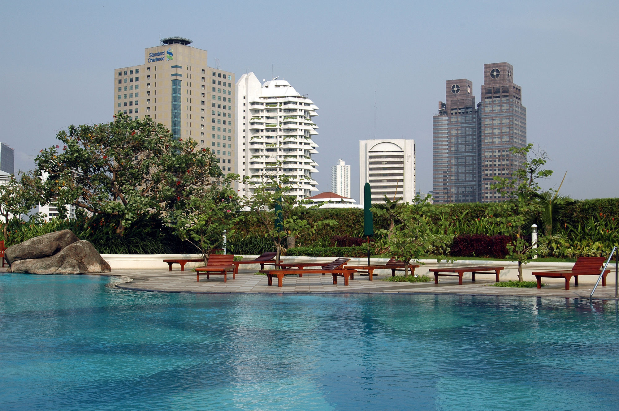 Batavia Hotel & Serviced Apartments Jakarta Exterior foto